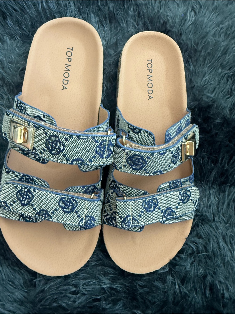 New Look Blue Patterned Triple-Strap Slide Sandals - Picture 2 of 3